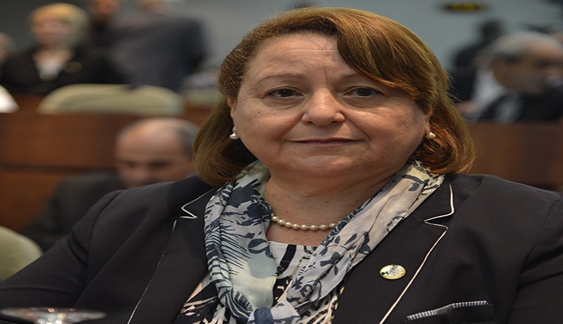 دردوري تنسّق مـــــع بوسطيلــــــة