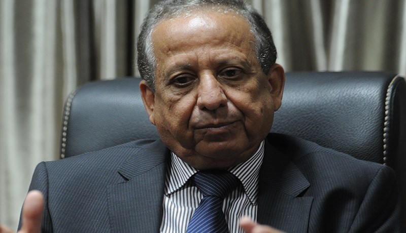 خمري يحلّ مشاكل الشباب بـ الباربيكيو