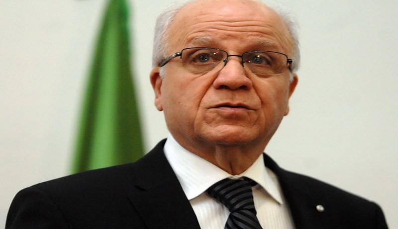 مدلسي لايزال وزيرا للخارجية