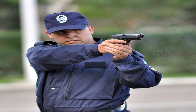 غلوك لتعويض البيريطا في الشرطة