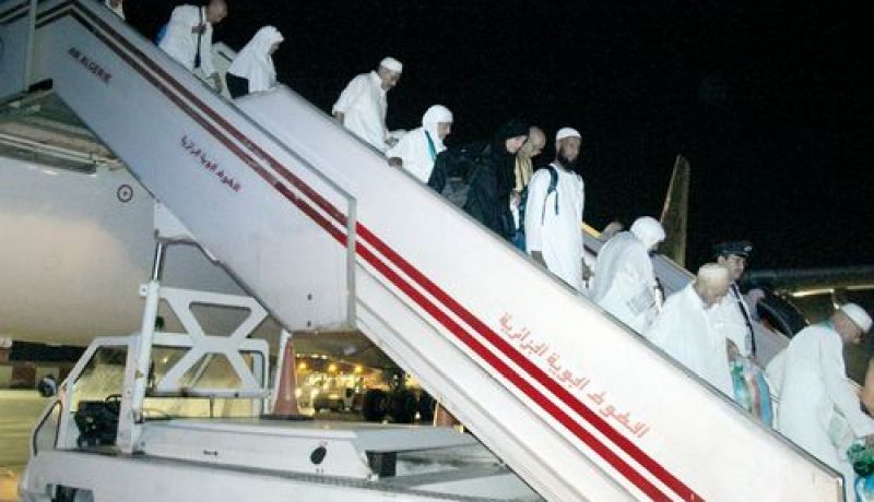 عودة أول فوج لحجاج غرب البلاد الى أرض الوطن