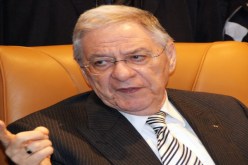 مـرضى السرطان‮.. ‬يتنفّســون