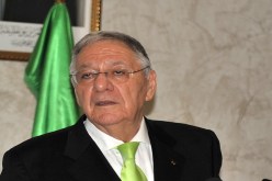 الأناقة مع وزير الصحة‮ ‬
