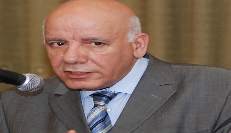 بن عيسى‮ ‬يخاف بطاطا الخنازير