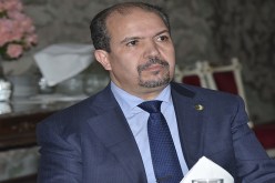 الطلبة يباركون قرار عيسى