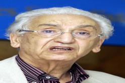 وجه آيت أحمد يقضي