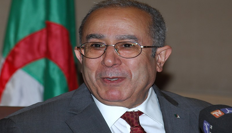 لعمامرة كلّنا محمّد