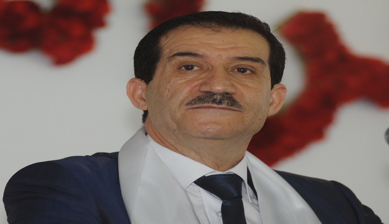 غول يستعين بخليدة والغازي