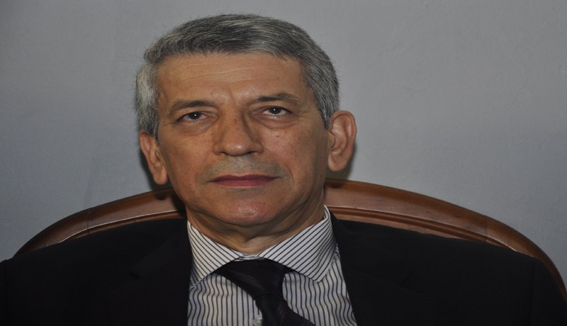 بابا احمد يراهن على تيزي وزو