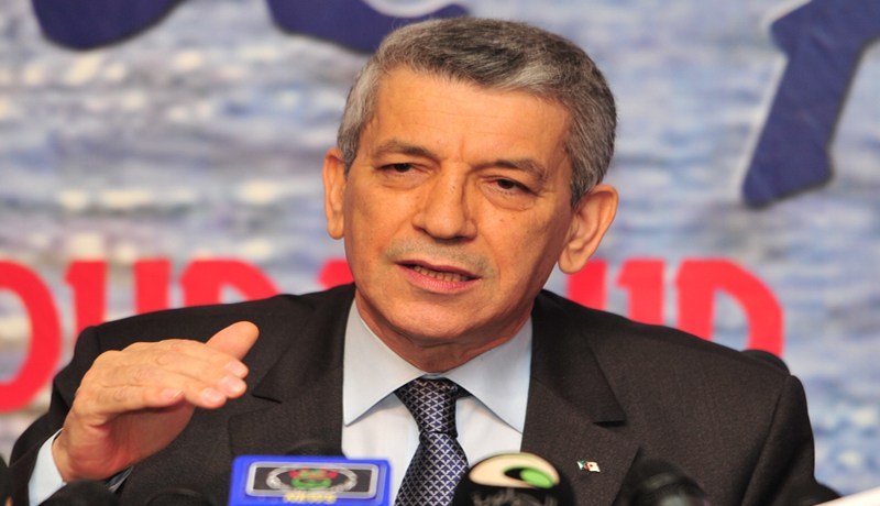 بابا أحمد يحصد ما زرعه