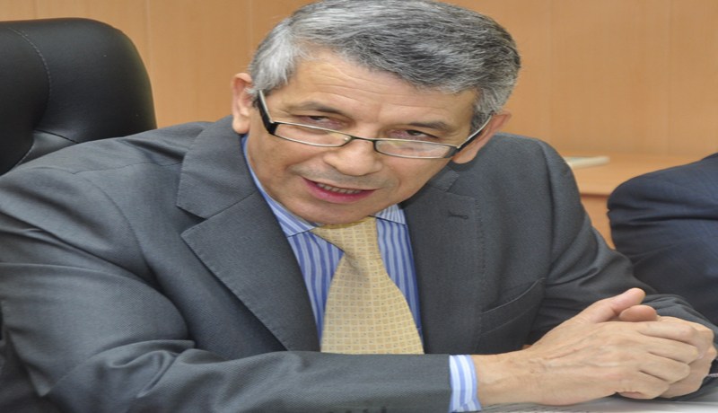 بابا أحمد يُعلن الحرب على  الفراعنة
