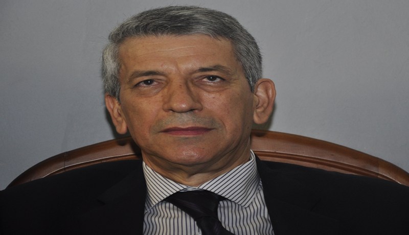 ‮ ‬سر‮ ‬غياب بابا احمد