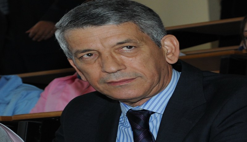 معزة ولو طارت