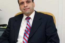 مصيطفى يكرم المشاهير