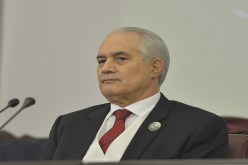 المطلوب إلغاء منصب الوالي