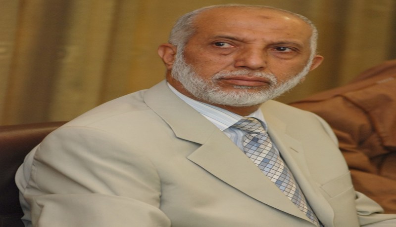 بلخادم‮ ‬يقيل رئيس جامعة‮!‬