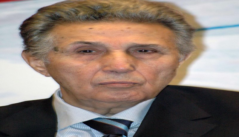 أربعينية بن بلة‮.. ‬في‮ ‬الجامعة