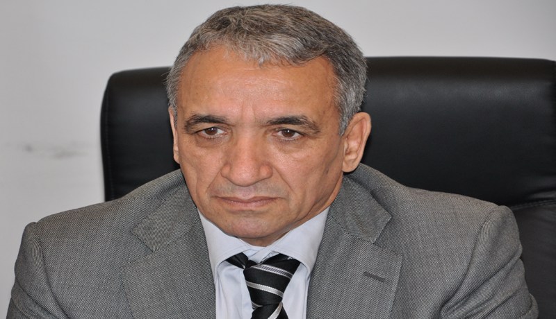 بن حمادي‮ ‬يُحدث ثورة