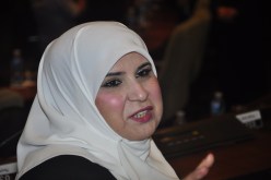تضامن برلماني‮ ‬لإنهاء مهام بن قادة