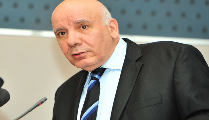 صح النوم.. معالي الوزيــر