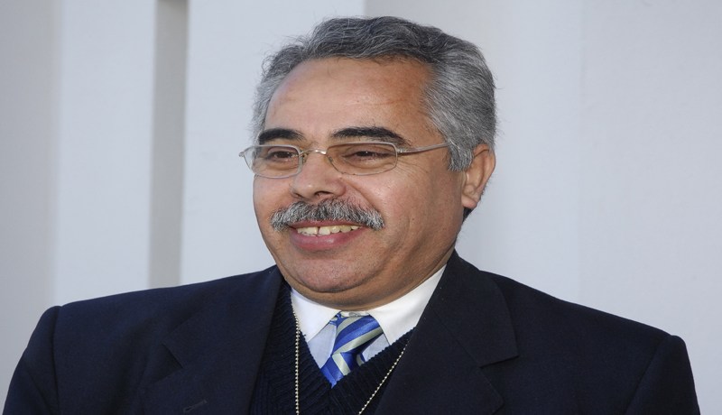 بوناطيرو بين زلزالين