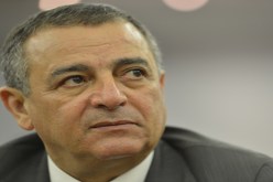 بوشوارب يفنّد أخبار مغرب كونفيدونسيال