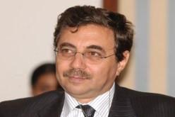 البقاء لـ المصغر في الجمارك