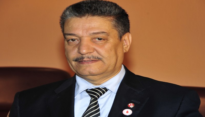 الوزير يشيد بخصال الجزائريين
