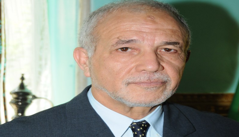 قاضٍ قلبها  حنين