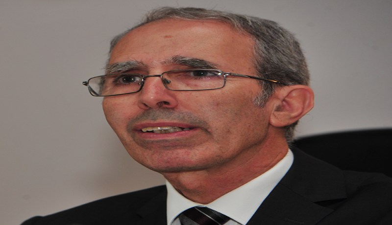 شيعلي يتصل بالنجدة