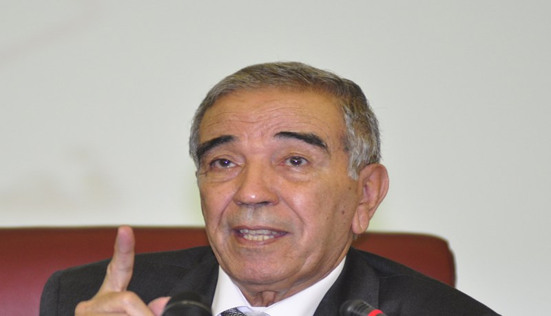 ''‬زوخ‮'' ‬يُزيل الهوائيات