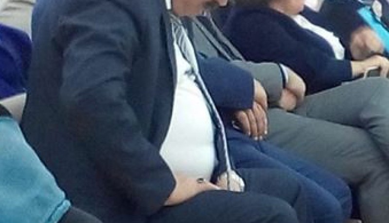 نايـم  فـي الأرندي