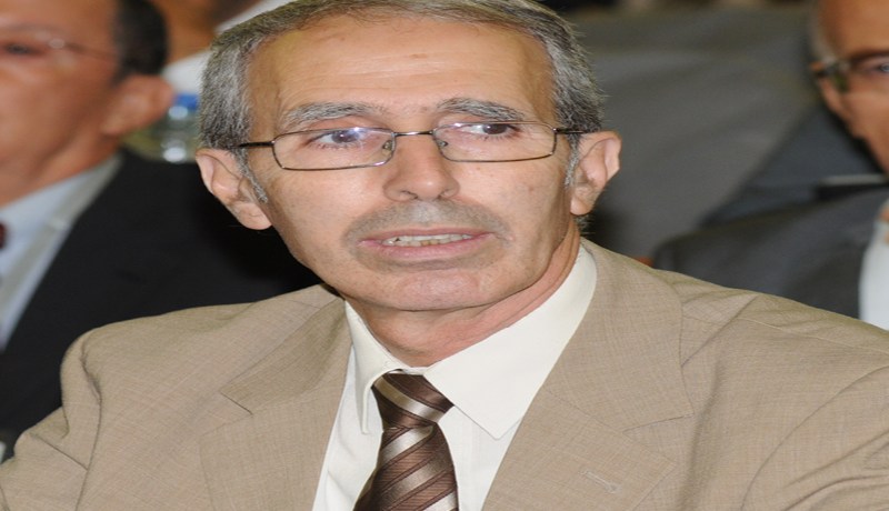 وزير ضحية تعتيم.. والسبب مصالح الولاية