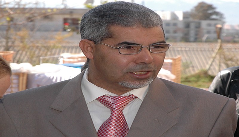 الصليب الأحمر عند فليون