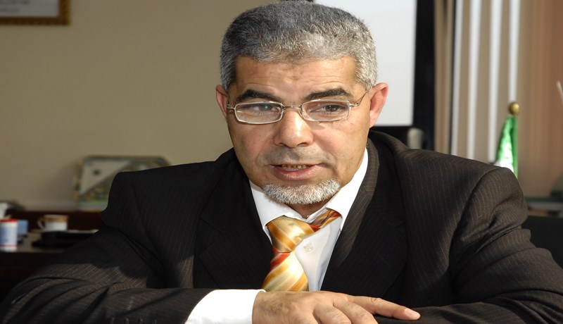 السجون الجزائرية تنجب علماء 