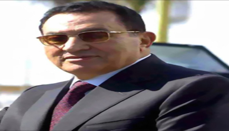 مبارك‮ ‬يطالب بطرد الإخوان من القصر الجمهوري‬