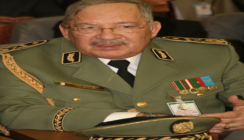 ملحمة الجيش في مكتبة وزارة الدفاع