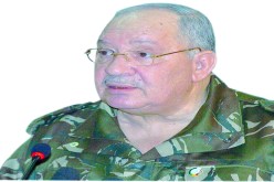 ڤايد صالح  ما ينساش الرجال