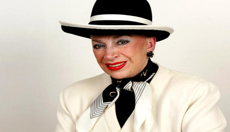 ومن يسمع بك أصلا