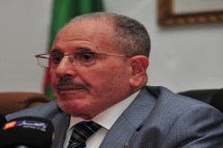 حجة لمدير الديوان.. وما زال