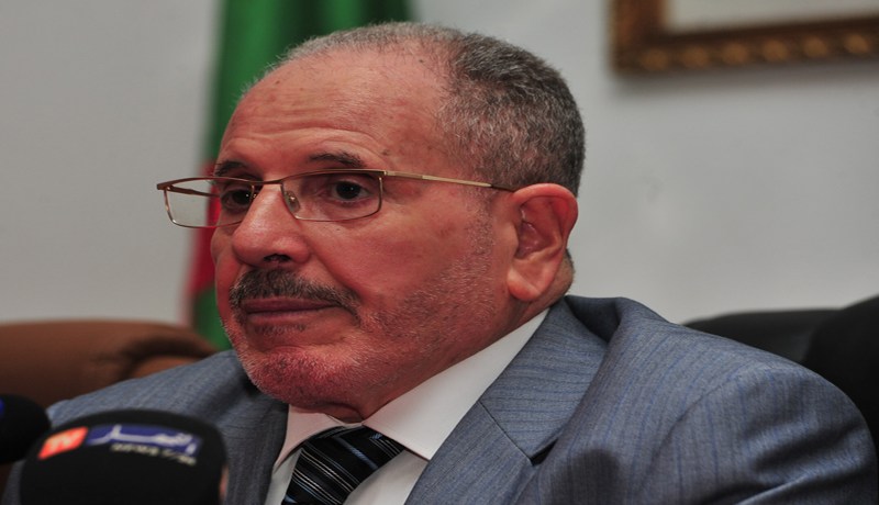 حجة لمدير الديوان.. وما زال