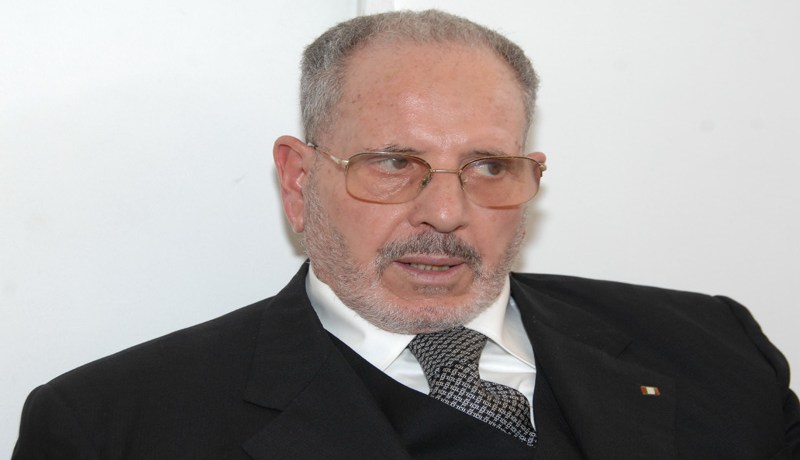 غلام الله‮ ‬يجنّد الأئمة