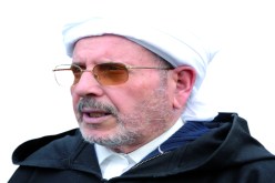 غلام الله يعيد بناء المسجد الذي هدّمه سعدي