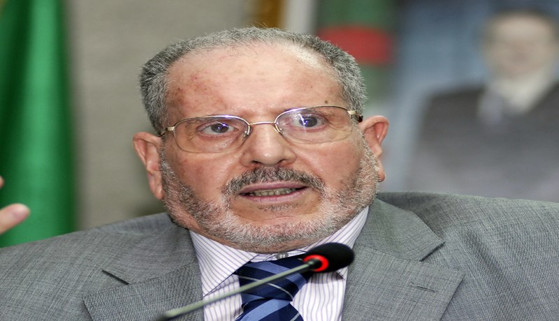 ‮ ‬غلام الله لا‮ ‬يعترف سوى بحجاب والدته