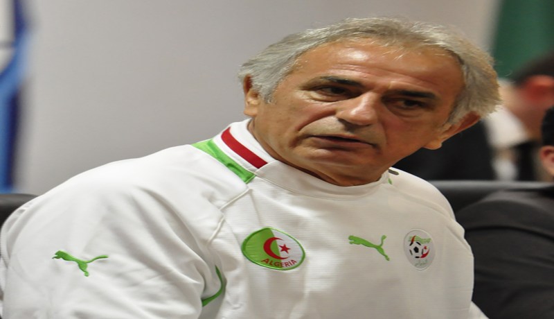 الاستعداد للمونديال يبدأ بالعمرة