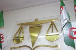 شيخ‮ ‬يقطع محاكمته ويغادر الجلسة
