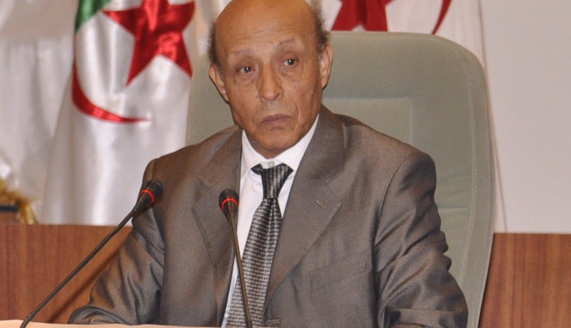 عمّال المجلس‮ ‬يريدونها‮ ''‬راقدة وتمونجي‮''