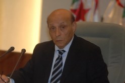 طوابير لصرف أجور النواب‮!‬