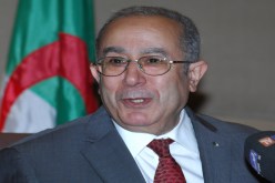 لعمامرة يتضامن مع فلسطين