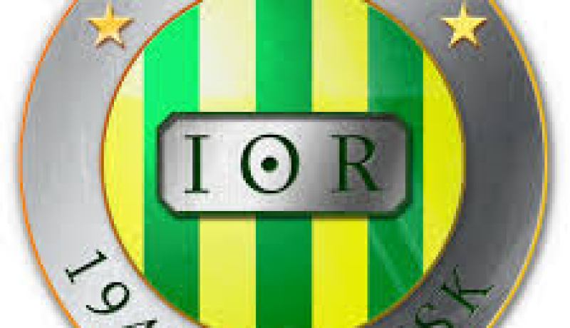 الكناري يكرّم أول رئيس